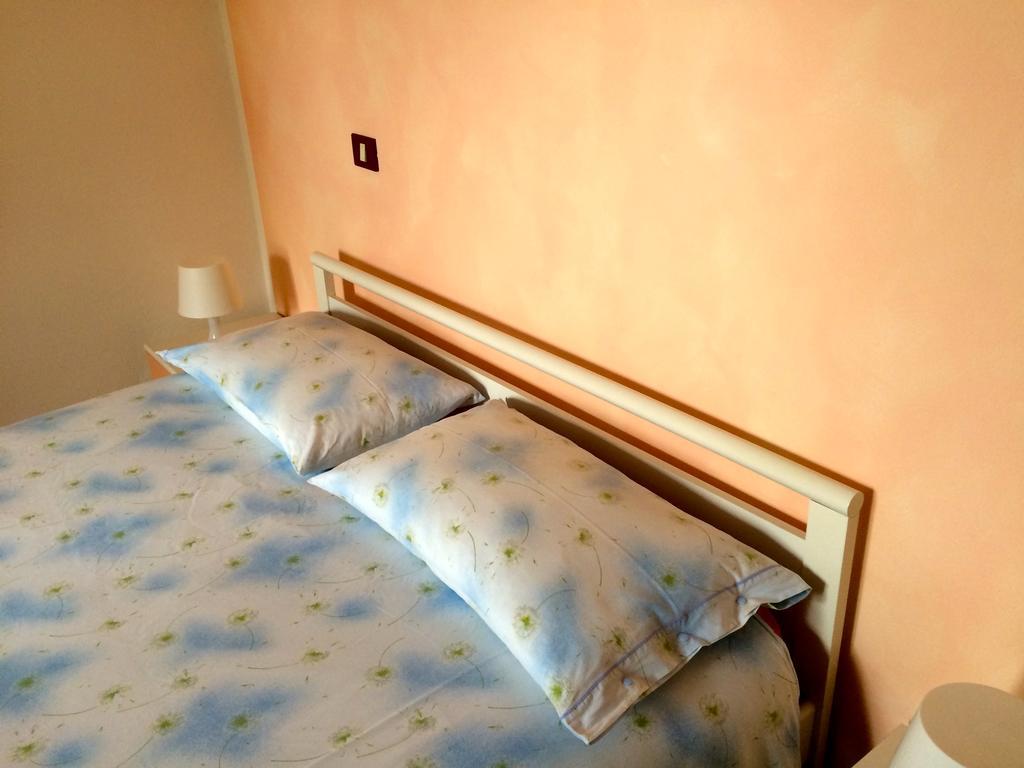 Casa Angela Toscolano Maderno Quarto foto
